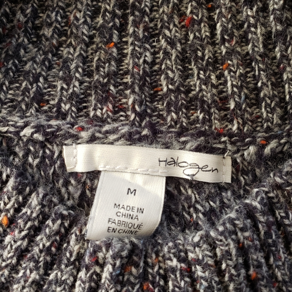 Its got Pockets. - Picture 2 of 3